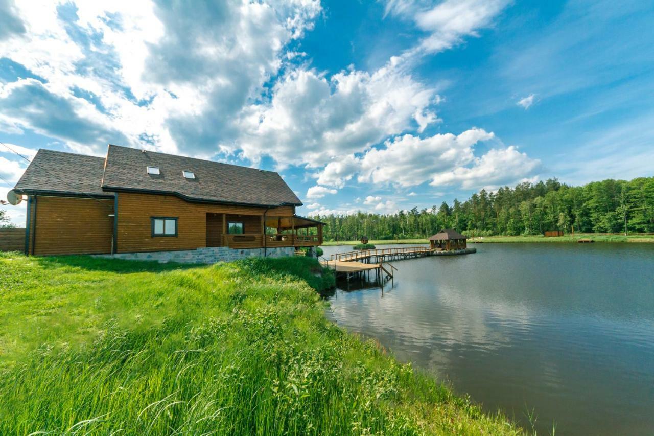 Guesthouse On The Lake With Bathhouse 70 Km From Kiev Makariv Экстерьер фото